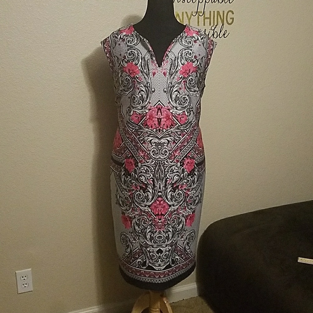 Beige By Eci Sheath dress